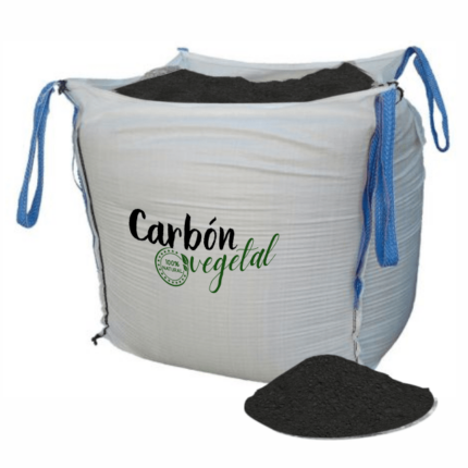 Carbón Vegetal de AGROECOLOGY: ¡La chispa de vida para tus cultivos! Presentado en saca Big Bag de 1m³, el secreto para suelos prósperos y llenos de vitalidad.